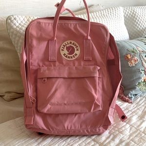 Fjallraven kanken pink backpack